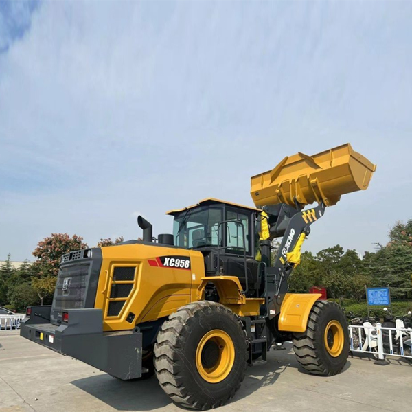 Máy xúc lật XCMG LW600FV - Gầu xúc 4.5m3